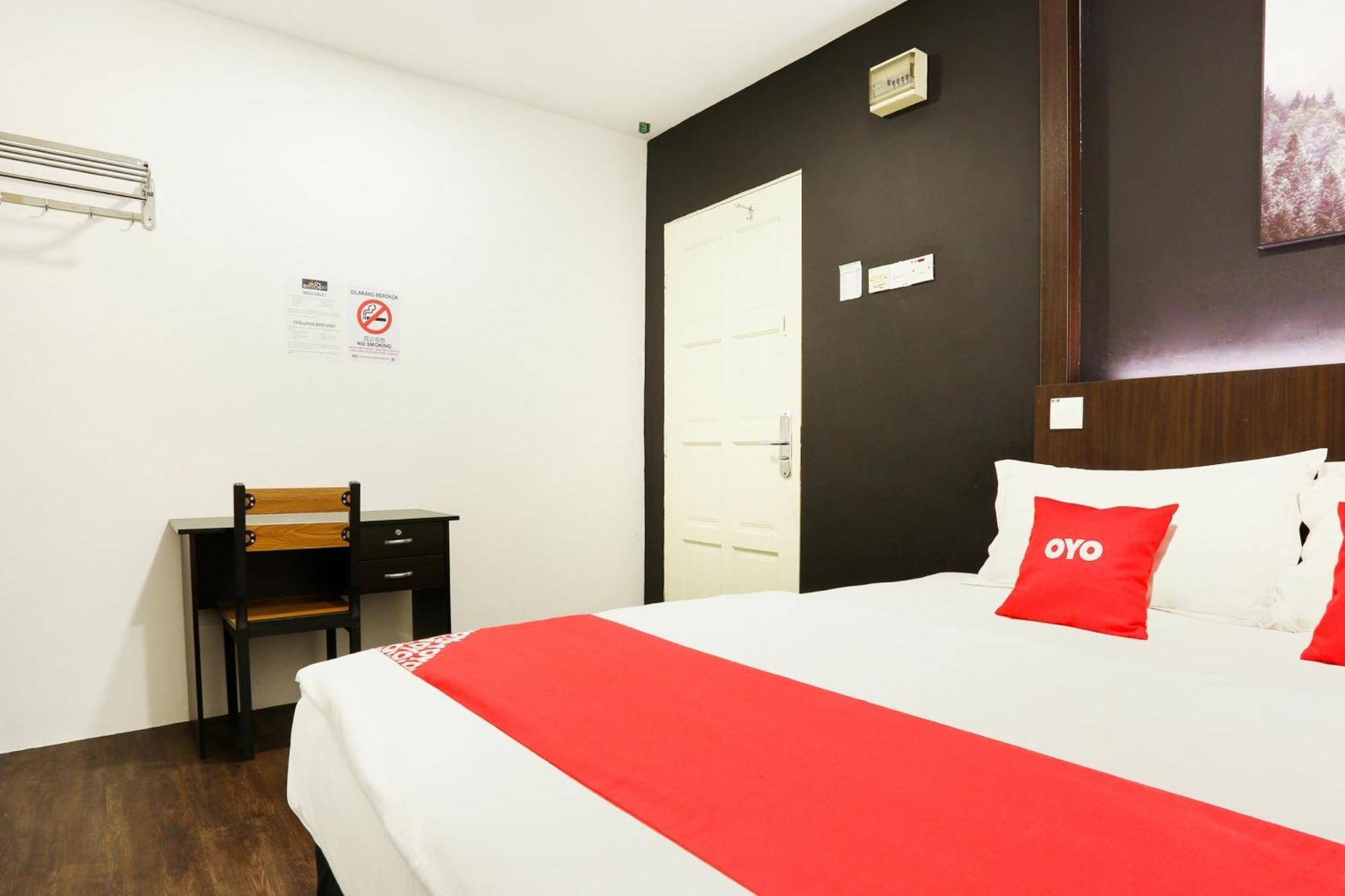 Oyo 90460 Hotel Kl2F Rest & Go Shah Alam Zewnętrze zdjęcie
