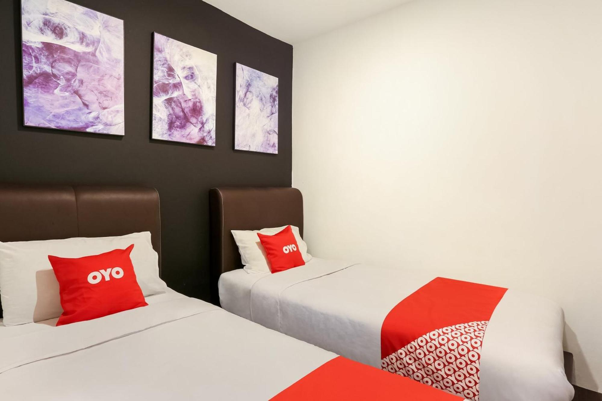 Oyo 90460 Hotel Kl2F Rest & Go Shah Alam Zewnętrze zdjęcie