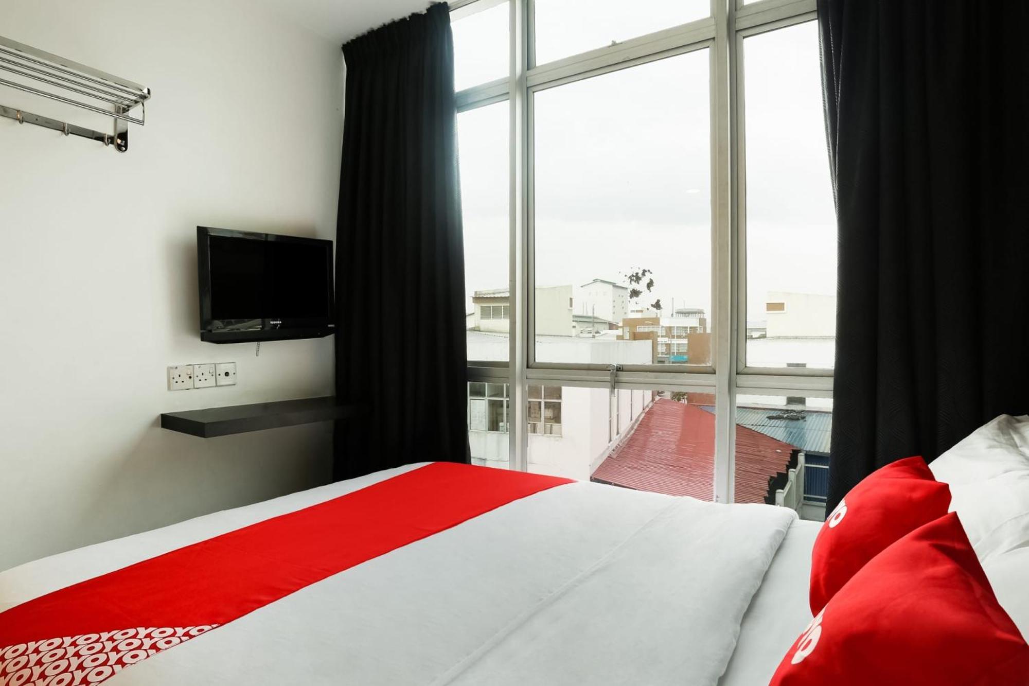 Oyo 90460 Hotel Kl2F Rest & Go Shah Alam Zewnętrze zdjęcie