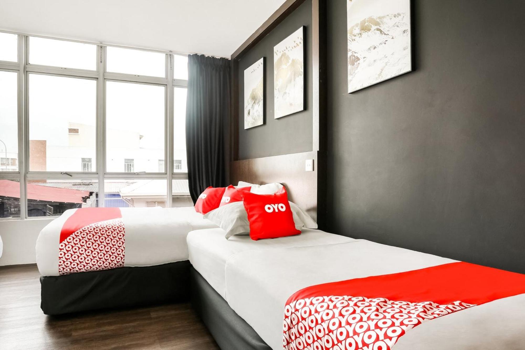 Oyo 90460 Hotel Kl2F Rest & Go Shah Alam Zewnętrze zdjęcie