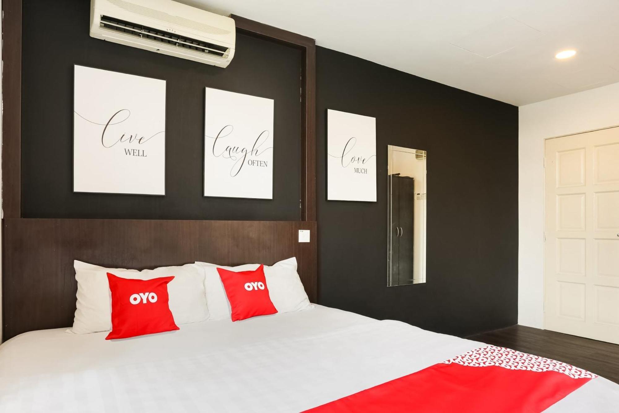 Oyo 90460 Hotel Kl2F Rest & Go Shah Alam Zewnętrze zdjęcie